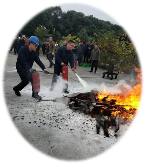 四川天馬玻璃有限公司急救安全知識培訓暨應急疏散和消防滅火演練活動報道(圖11)